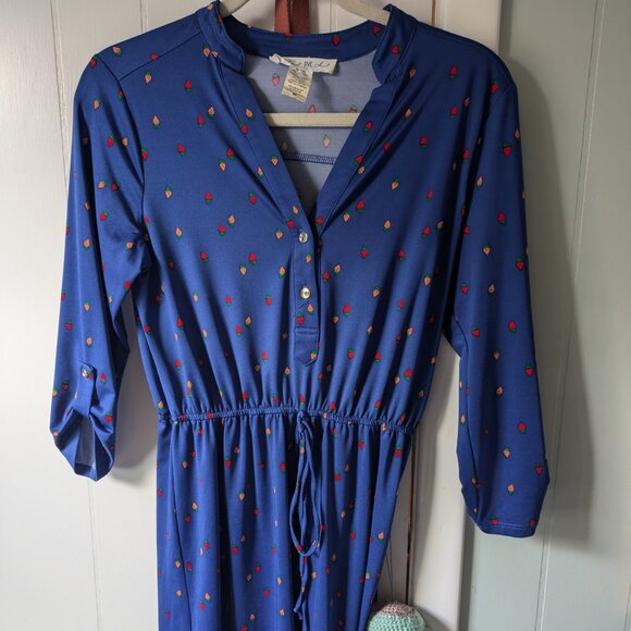 Women's Stretchy Strawberry Print Dress M - Picture 1 of 3